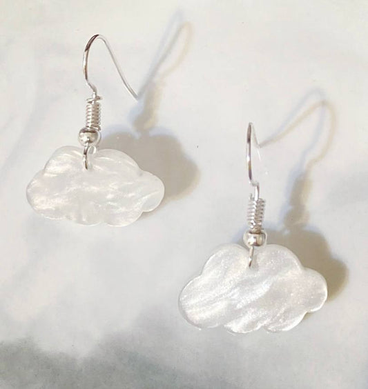 Thalia Simple White Cloud Earrings